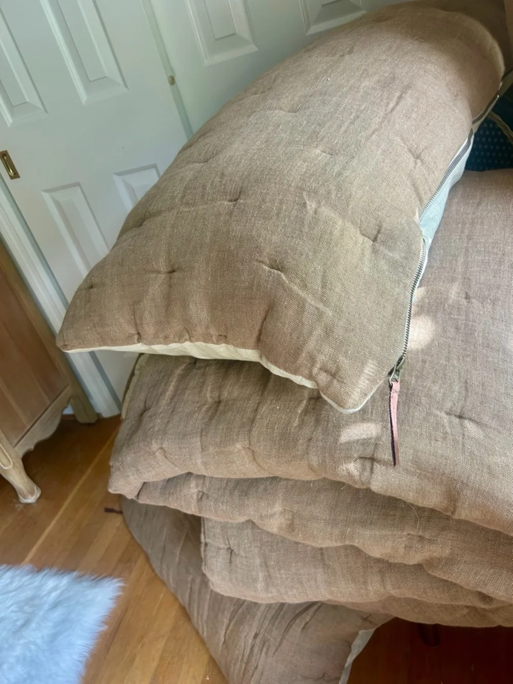 Pottery Barn Tan Quilted Tufted Comforter KING (never used)
